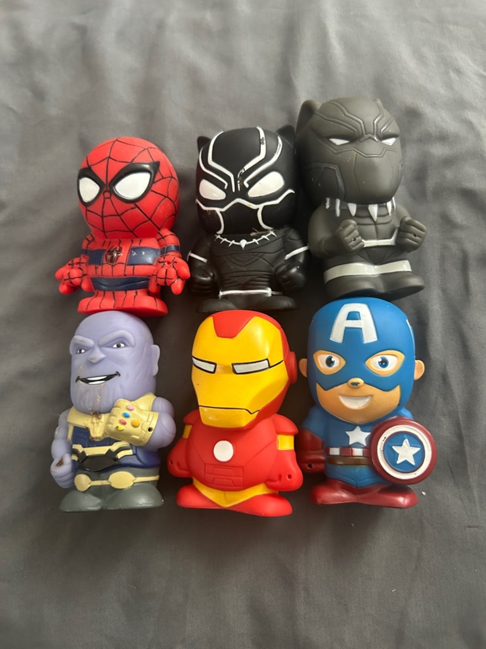 6 plastic superheroes for tiny hands!